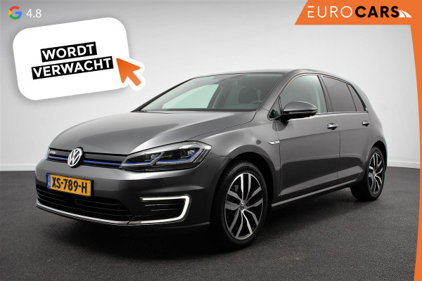 Volkswagen e-Golf Edition | Navigatie | Climate Control | Cruise control adaptief | Parkeer sensoren | Lichtmetalen Velgen 17" | Extra getint glas