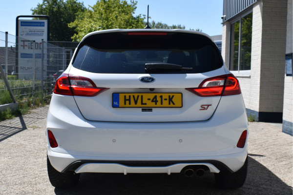 Ford Fiesta 1.5 EcoBoost ST-3 200 PK | Winter Pak. | Carplay | Recaro | LED | Camera