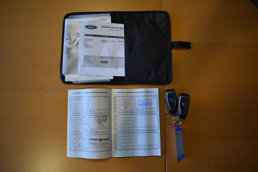 Ford Fiesta 1.5 EcoBoost ST-3 200 PK | Winter Pak. | Carplay | Recaro | LED | Camera