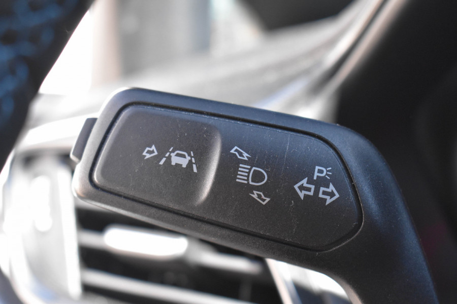 Ford Fiesta 1.5 EcoBoost ST-3 200 PK | Winter Pak. | Carplay | Recaro | LED | Camera