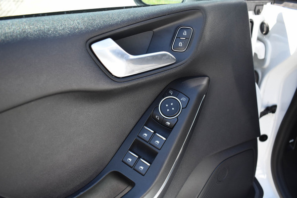 Ford Fiesta 1.5 EcoBoost ST-3 200 PK | Winter Pak. | Carplay | Recaro | LED | Camera