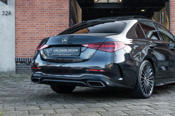 Mercedes-Benz C-Klasse 180 AMG Pano / Leer / Camera