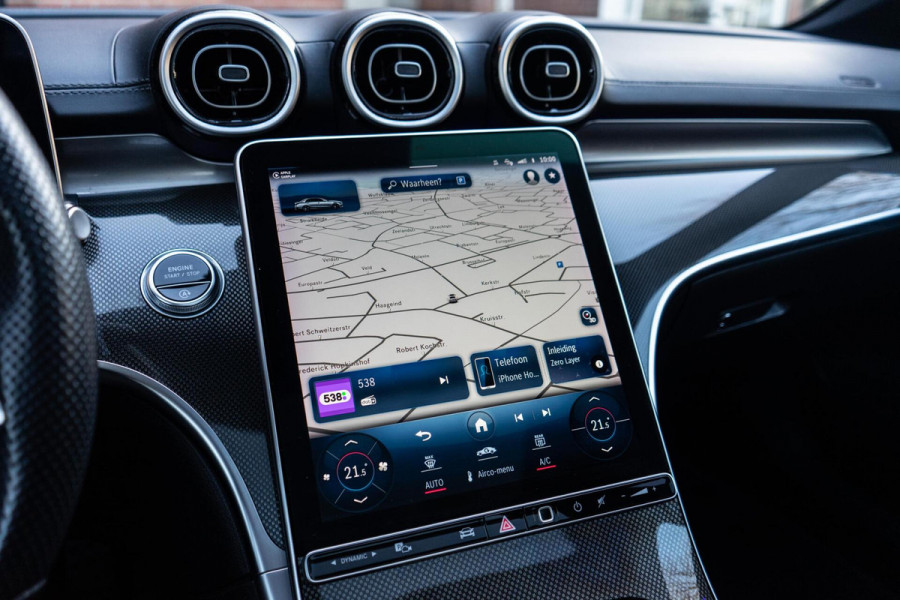 Mercedes-Benz C-Klasse 180 AMG Pano / Leer / Camera