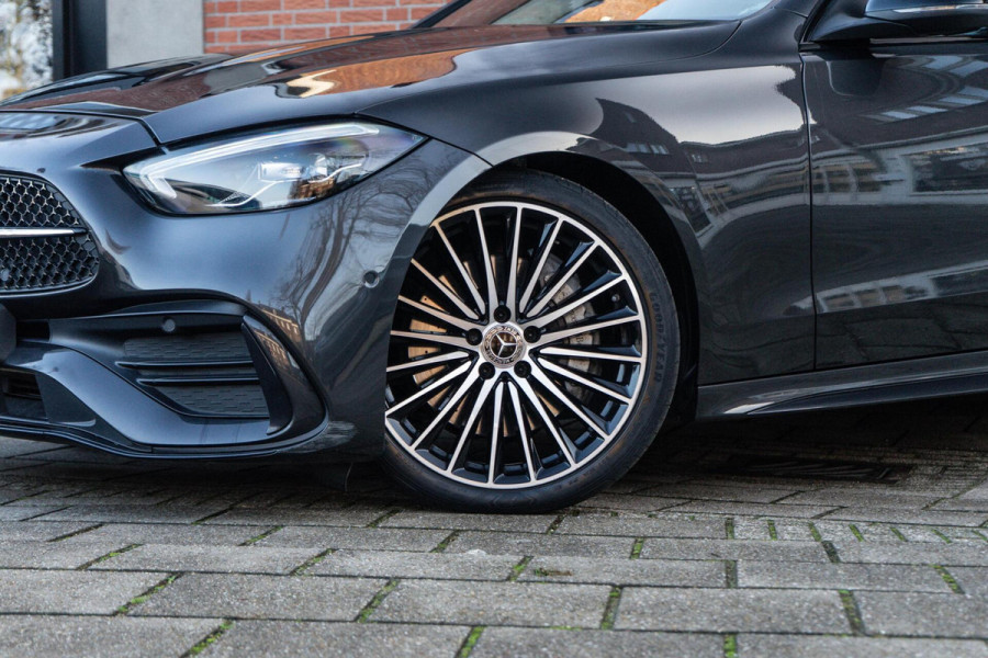 Mercedes-Benz C-Klasse 180 AMG Pano / Leer / Camera