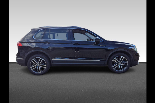 Volkswagen Tiguan 1.4 TSI eHybrid Elegance Business | panoramadak | IQ.Light | Virtual Cockpit |
