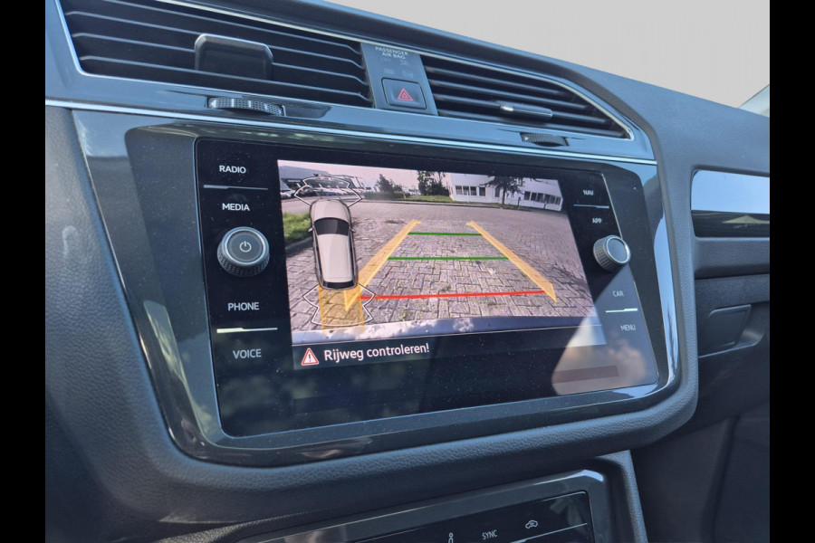 Volkswagen Tiguan 1.4 TSI eHybrid Elegance Business | panoramadak | IQ.Light | Virtual Cockpit |