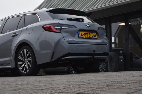Toyota Corolla Touring Sports 1.8 Hybrid Dynamic | TREKHAAK | APPLE CARPLAY | DEALER ONDERHOUDEN | ANDROID AUTO | NAP