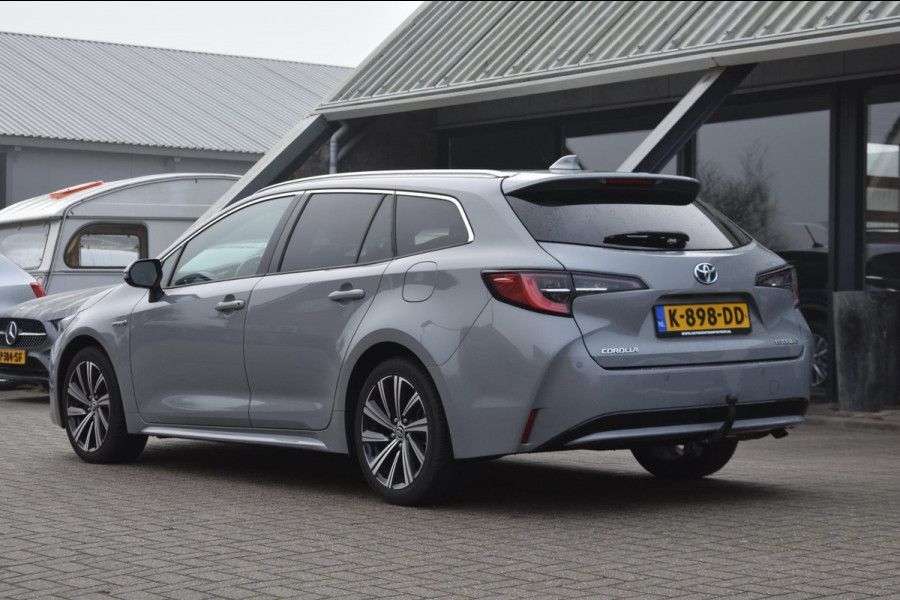 Toyota Corolla Touring Sports 1.8 Hybrid Dynamic | TREKHAAK | APPLE CARPLAY | DEALER ONDERHOUDEN | ANDROID AUTO | NAP