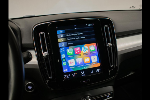 Volvo XC40 1.5 T4 Recharge Inscription Expression (APPLE CARPLAY,NAVI,LED,HARMAN/KARDON,SPORTSTOELEN,TREKHAAK,360 VIEW,CAMERA,PDC)