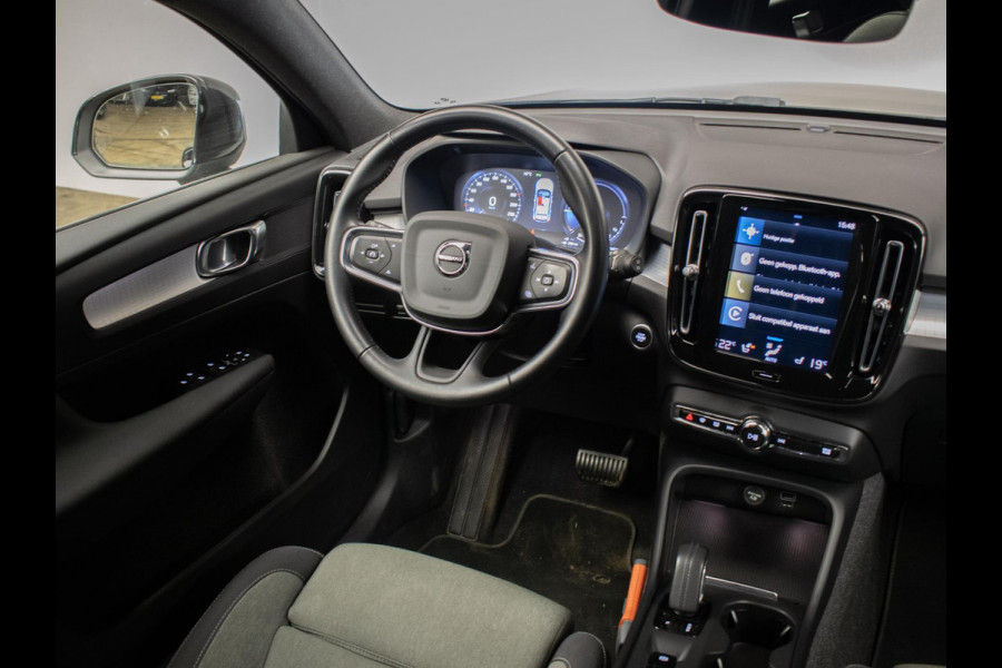Volvo XC40 1.5 T4 Recharge Inscription Expression (APPLE CARPLAY,NAVI,LED,HARMAN/KARDON,SPORTSTOELEN,TREKHAAK,360 VIEW,CAMERA,PDC)