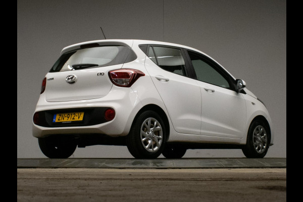 Hyundai i10 1.0i Comfort Sport (CRUISE,BLUETOOTH,ELEKTRISCH PAKKET,LED,AIRCO,SPORTSTOELEN,NIEUWE APK,NETTE STAAT)