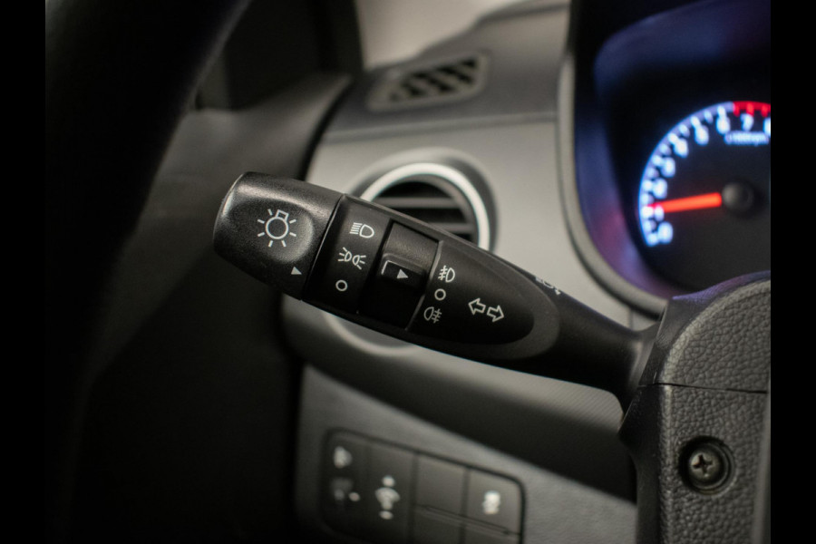 Hyundai i10 1.0i Comfort Sport (CRUISE,BLUETOOTH,ELEKTRISCH PAKKET,LED,AIRCO,SPORTSTOELEN,NIEUWE APK,NETTE STAAT)