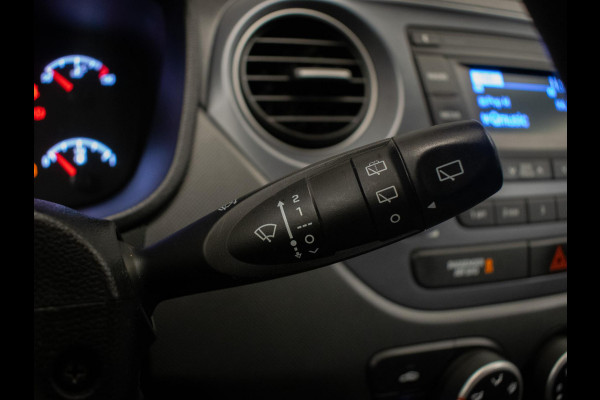 Hyundai i10 1.0i Comfort Sport (CRUISE,BLUETOOTH,ELEKTRISCH PAKKET,LED,AIRCO,SPORTSTOELEN,NIEUWE APK,NETTE STAAT)