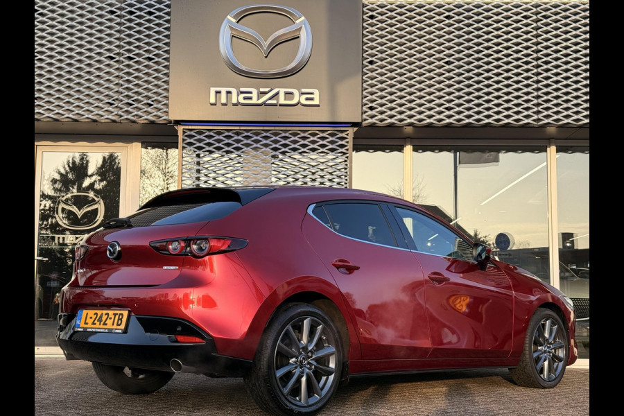Mazda 3 2.0 e-SkyActiv-G M Hybrid 150 Sportive Mazda 3 2.0 e-SkyActiv-G 150 Sportive | CARPLAY | HEAUD UP DISPLAY | ADAPTIEVE CRUISE CONTROL |