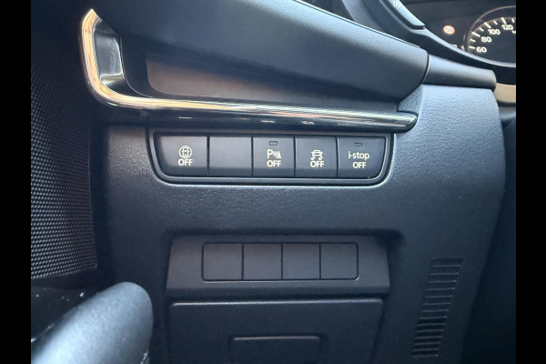 Mazda 3 2.0 e-SkyActiv-G M Hybrid 150 Sportive Mazda 3 2.0 e-SkyActiv-G 150 Sportive | CARPLAY | HEAUD UP DISPLAY | ADAPTIEVE CRUISE CONTROL |