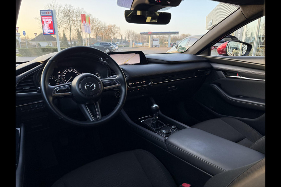 Mazda 3 2.0 e-SkyActiv-G M Hybrid 150 Sportive Mazda 3 2.0 e-SkyActiv-G 150 Sportive | CARPLAY | HEAUD UP DISPLAY | ADAPTIEVE CRUISE CONTROL |