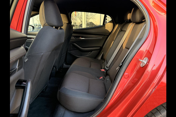 Mazda 3 2.0 e-SkyActiv-G M Hybrid 150 Sportive Mazda 3 2.0 e-SkyActiv-G 150 Sportive | CARPLAY | HEAUD UP DISPLAY | ADAPTIEVE CRUISE CONTROL |