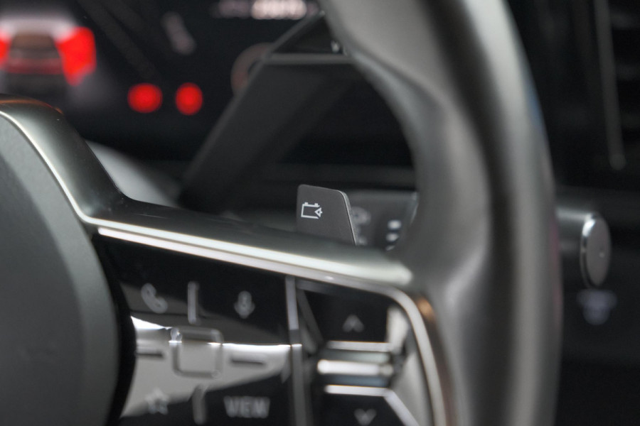 Renault Mégane E-Tech EV40 Boost Charge Techno | Camera | Pack Winter | Apple Carplay | SOH = 95,4%