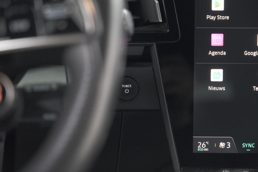 Renault Mégane E-Tech EV40 Boost Charge Techno | Camera | Pack Winter | Apple Carplay | SOH = 95,4%