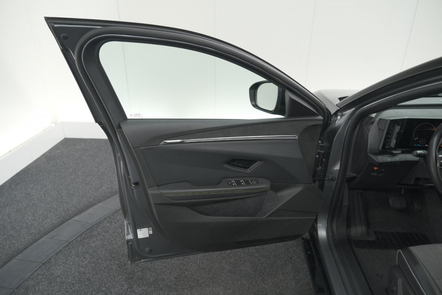 Renault Mégane E-Tech EV40 Boost Charge Techno | Camera | Pack Winter | Apple Carplay | SOH = 95,4%