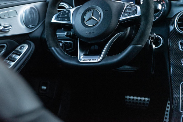 Mercedes-Benz C-Klasse AMG 63 S Pano / Burmester / Memory