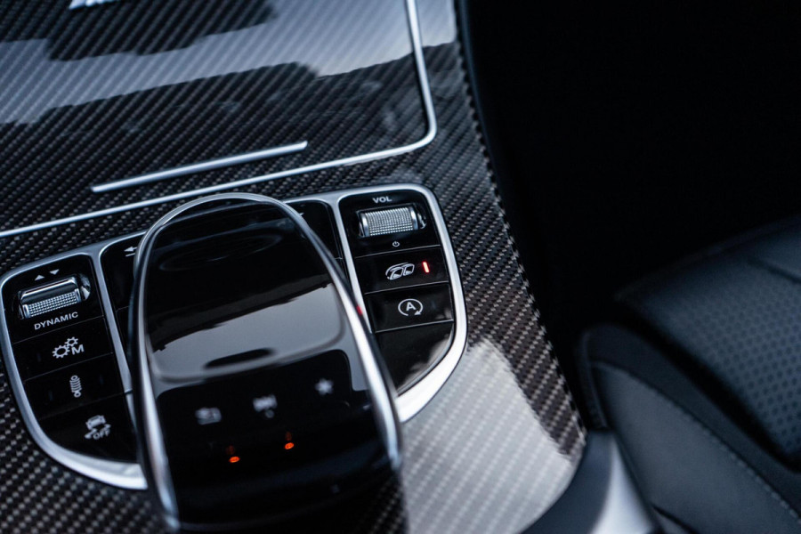 Mercedes-Benz C-Klasse AMG 63 S Pano / Burmester / Memory