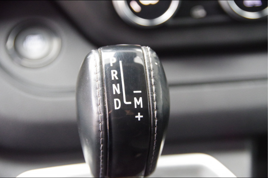 Renault Trafic 2.0 dCi L2 Luxe 170PK AUT. LED, 2X SCHUIFDEUR, STOELVERWARMING, TREKHAAK, CAMERA, NAVI, CRUISE, CLIMA, PARKEERSENSOREN, NL AUTO,