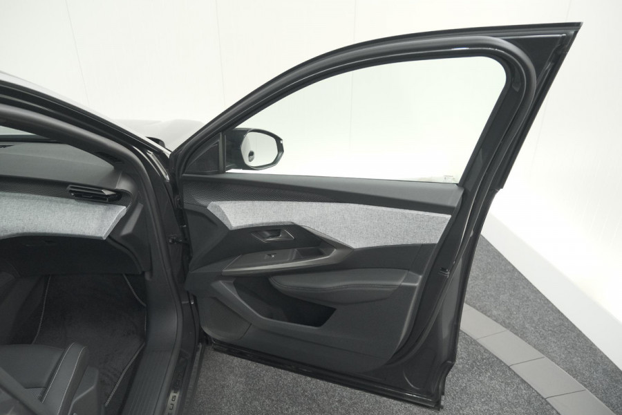 Peugeot 5008 HYbrid 145 e-DCS6 GT | Panoramadak | Camera | Elektrische Achterklep | Adaptieve Cruise Control