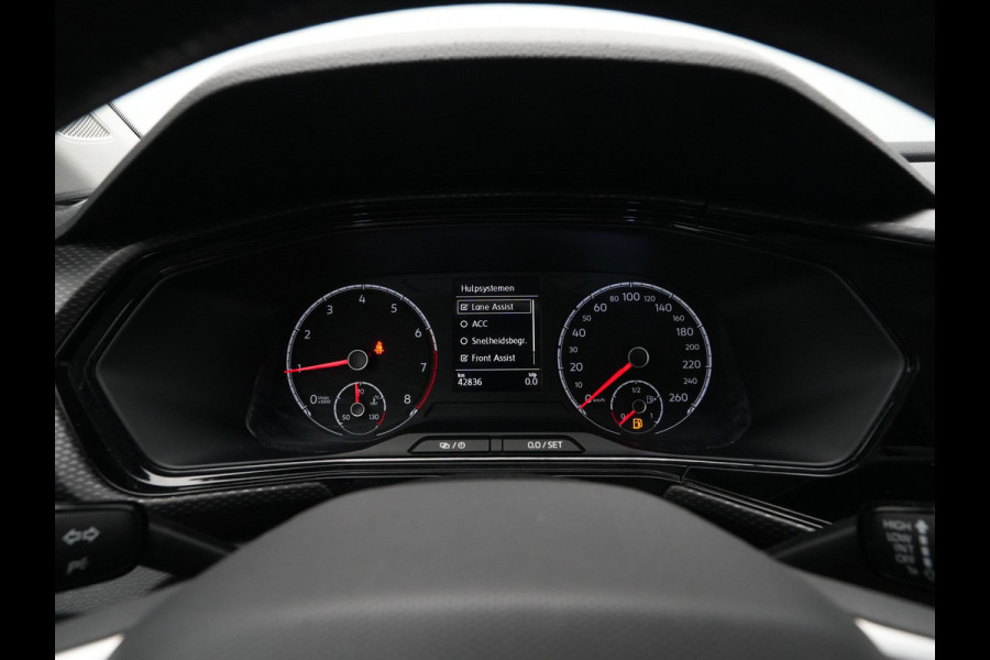 Volkswagen T-Cross 1.0 TSI 95pk Life Navigatie Acc Led Carplay