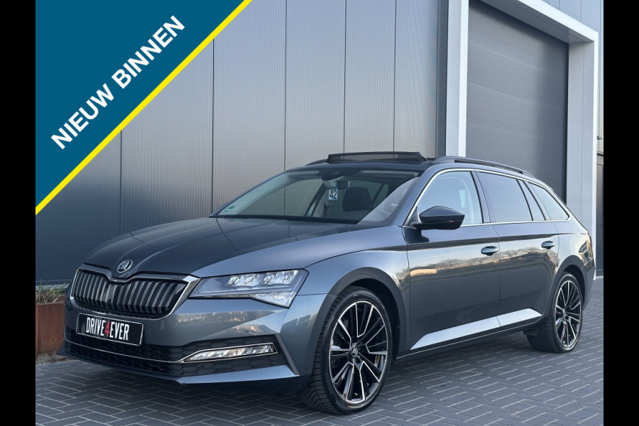 Škoda Superb Combi 1.4 TSI iV Sp. Bns TREKHAAK PANO NAVI CR CONTROL ECC PDC