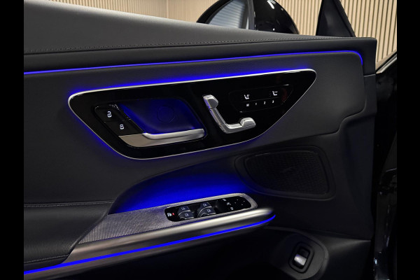 Mercedes-Benz CLE Cabriolet 200 AMG STYLING-AIRSCARF-MEMORY-360 CAMERA-TREKHAAK-ZEER COMPLEET