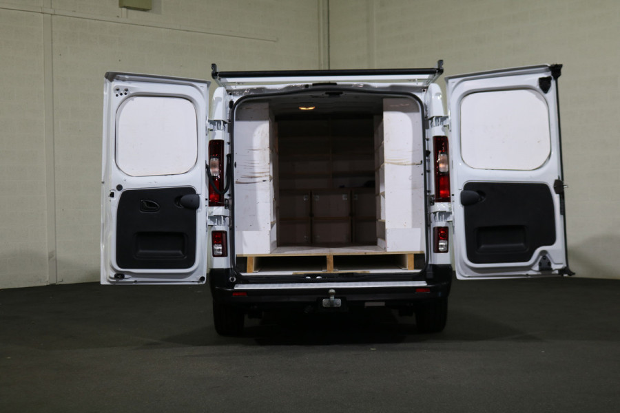 Renault Trafic 2.0 dCi 130pk L2 H1 Work Edition