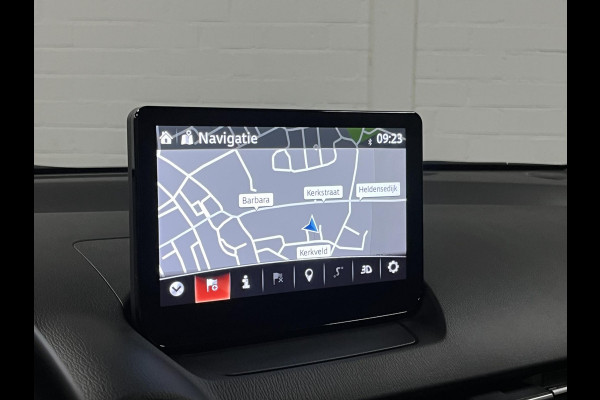 Mazda 2 1.5 SkyActiv-G 90 Automaat | Carplay | Stoelverwarming | Cruise-/Climate control | Navigatie |