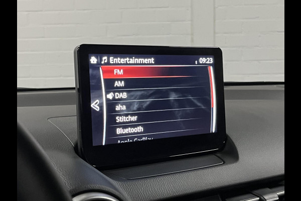 Mazda 2 1.5 SkyActiv-G 90 Automaat | Carplay | Stoelverwarming | Cruise-/Climate control | Navigatie |