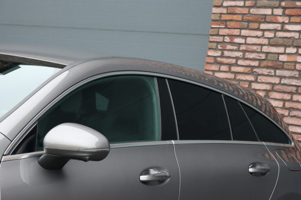 Mercedes-Benz CLA-Klasse Shooting Brake 250 e AMG Line | Facelift | Distronic | Surround Camera | Verwarmd Stuurwiel | Keyless Go | Sfeerverlichting | Apple Carplay/Android Auto | Multibeam LED |