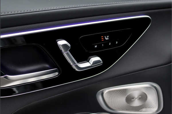 Mercedes-Benz GLC Coupé 300e 4MATIC Premium AMG Line | Distronic+ | Burmester | Memory | Trekhaak | Panoramadak | Surround Camera | Keyless Go | Digital Light | Rijassistentiepakket+ |