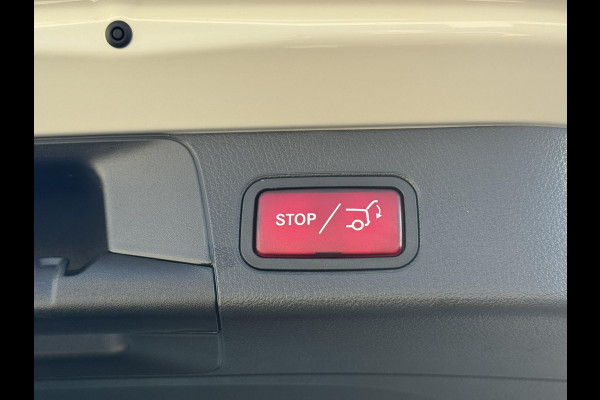 Mercedes-Benz B-Klasse 200 AMG Night pakket Premium Plus Camera Cruise Clima Elektrische a-klep Led