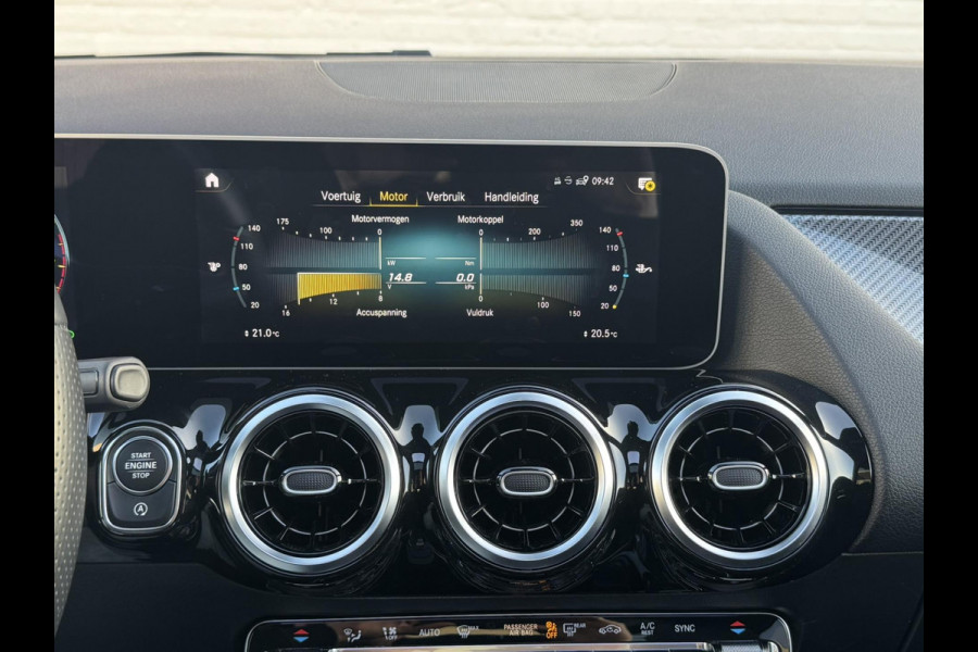 Mercedes-Benz B-Klasse 200 AMG Night pakket Premium Plus Camera Cruise Clima Elektrische a-klep Led
