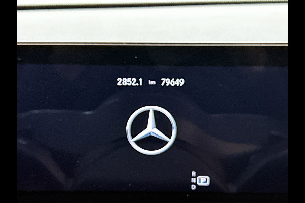 Mercedes-Benz A-Klasse 180 Business Solution Luxury (PANORAMADAK, SFEERVERLICHTING, STOELVERWARMING, CAMERA, 1e EIGENAAR)