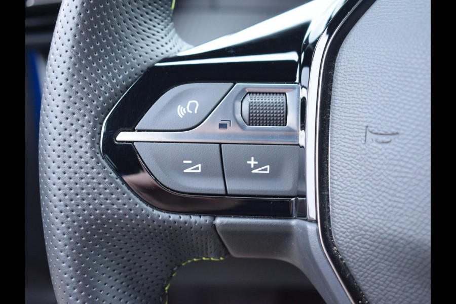 Peugeot e-208 EV GT 50 kWh ACHTERUITRIJCAMERA MET SENSOREN | NAVI & CARPLAY | E.C.C. |