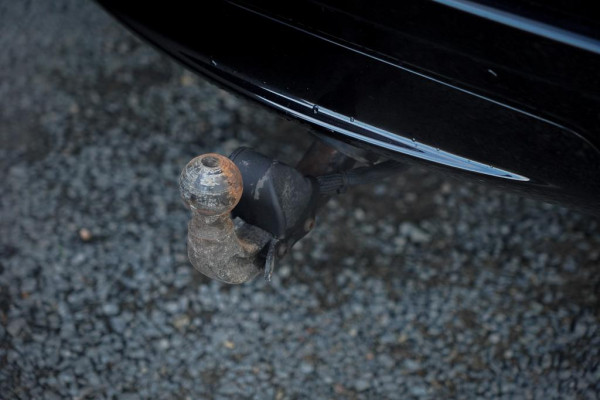 Land Rover Range Rover Velar 2.0 I4 Turbo AWD R-Dynamic SE / Pano / Meridian Surround / Leder / Trekhaak