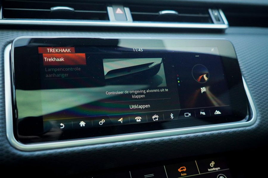 Land Rover Range Rover Velar 2.0 I4 Turbo AWD R-Dynamic SE / Pano / Meridian Surround / Leder / Trekhaak