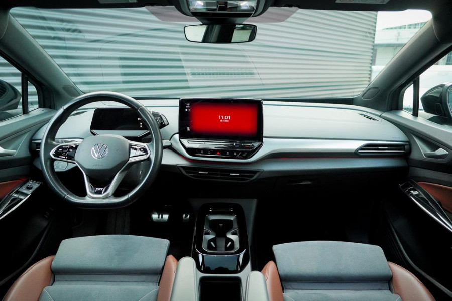 Volkswagen ID.4 1st 77KwH / Pano / Massage / Stoelverwarming / Incl BTW