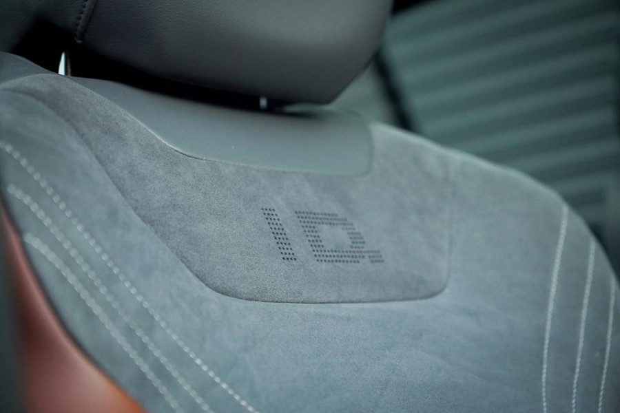 Volkswagen ID.4 1st 77KwH / Pano / Massage / Stoelverwarming / Incl BTW