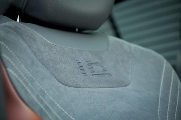 Volkswagen ID.4 1st 77KwH / Pano / Massage / Stoelverwarming / Incl BTW