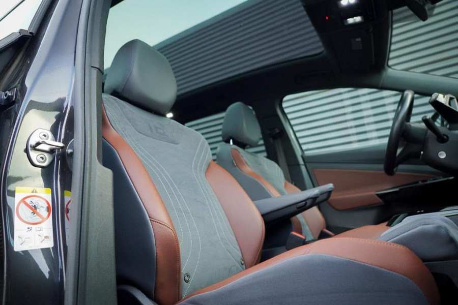 Volkswagen ID.4 1st 77KwH / Pano / Massage / Stoelverwarming / Incl BTW