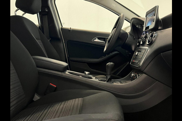 Mercedes-Benz A-Klasse 160 My First Star / NL-auto / Bluetooth