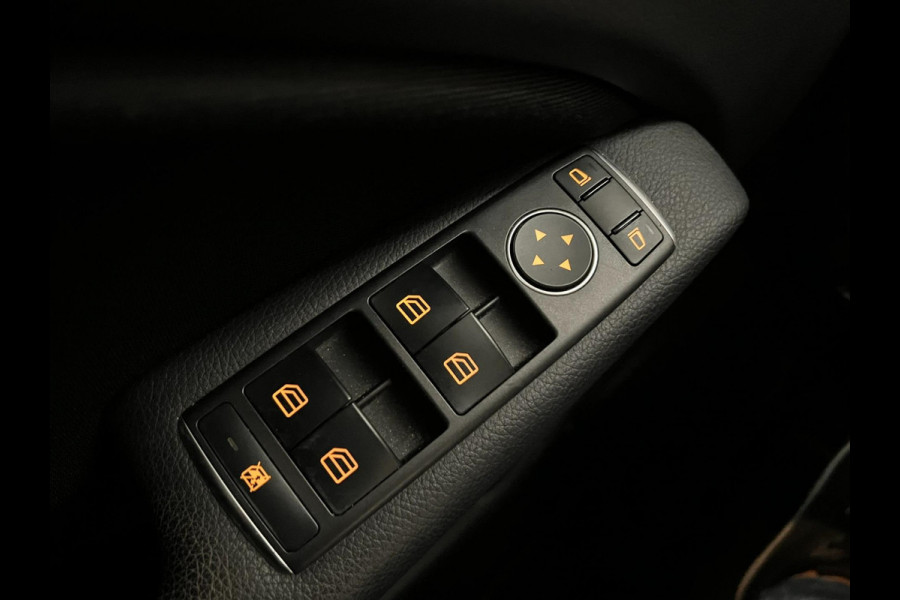 Mercedes-Benz A-Klasse 160 My First Star / NL-auto / Bluetooth