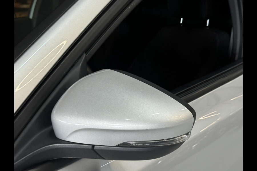 Ford Focus 1.0 EcoBoost Hybrid ST Line Garantie StuurVW StoelVW Carplay Keyless Clima Led Navi Rijklaar