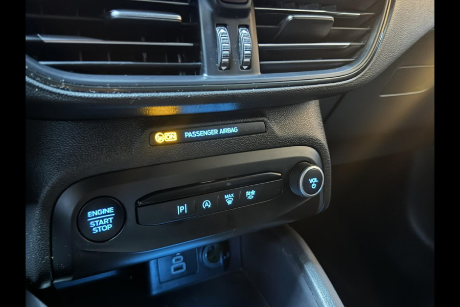 Ford Focus 1.0 EcoBoost Hybrid ST Line Garantie StuurVW StoelVW Carplay Keyless Clima Led Navi Rijklaar